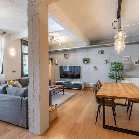 New! Lovely 3-Bedroom Loft In Билбао Екстериор снимка
